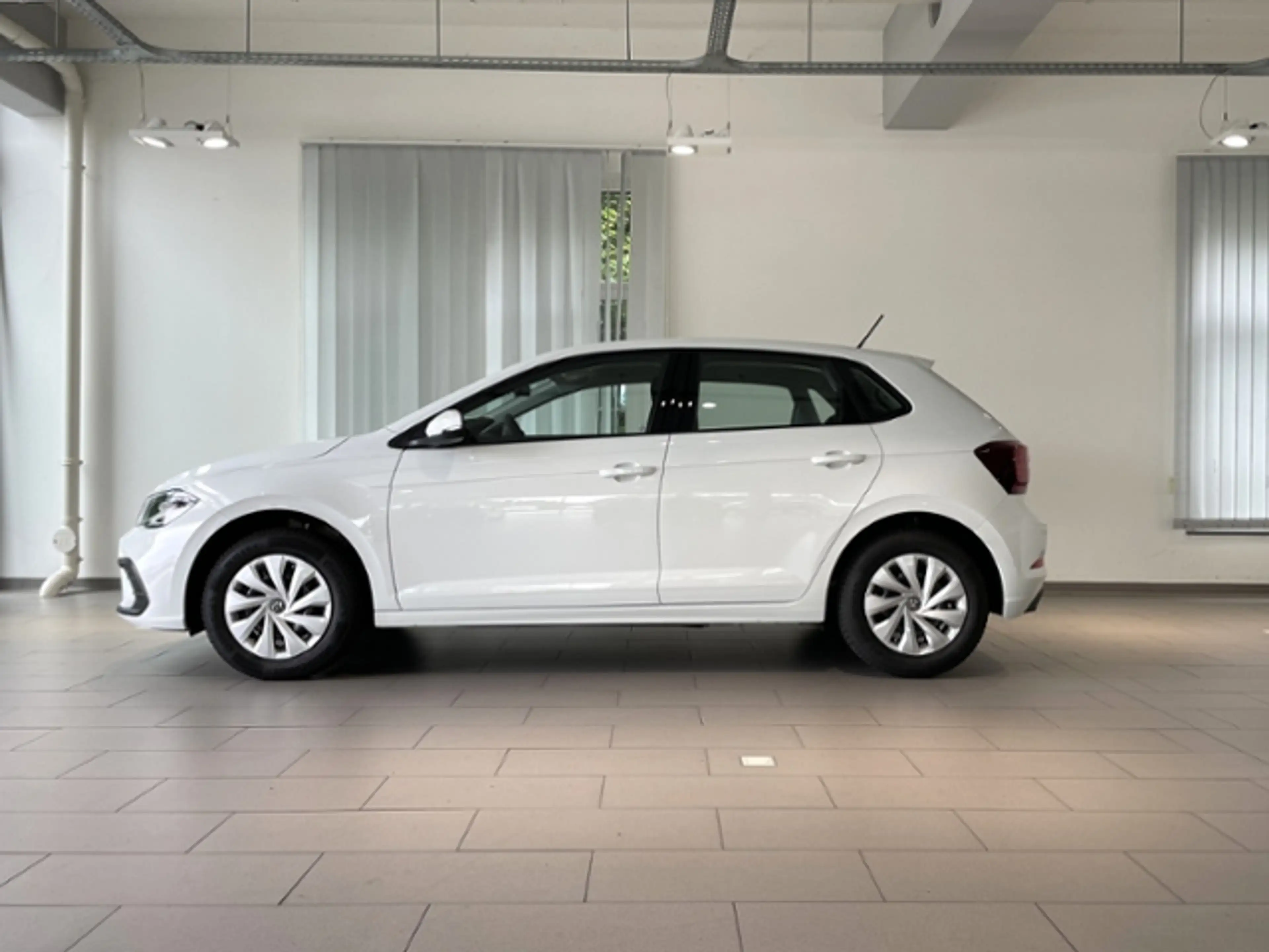 Volkswagen Polo 1.0 Life +ALLWETTER+KLIMA+ — photo 4