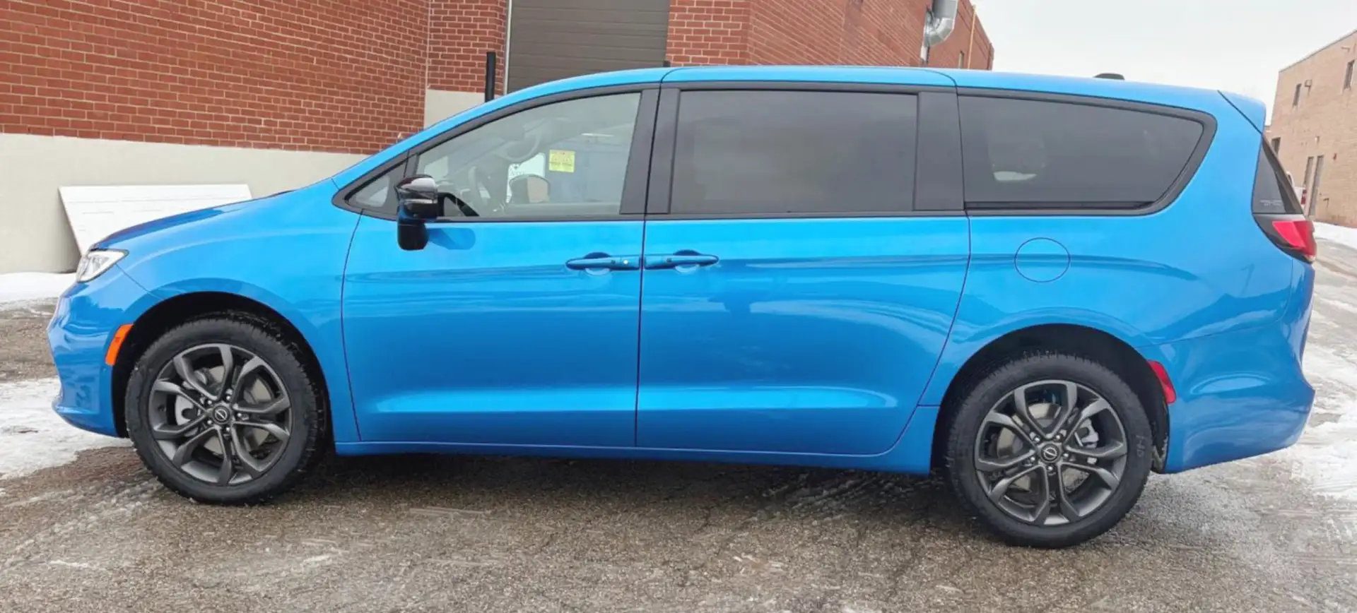 Chrysler Pacifica V6, 3,6l, Multi VAN, Sondermodell 100 J. Edition Blau - 2