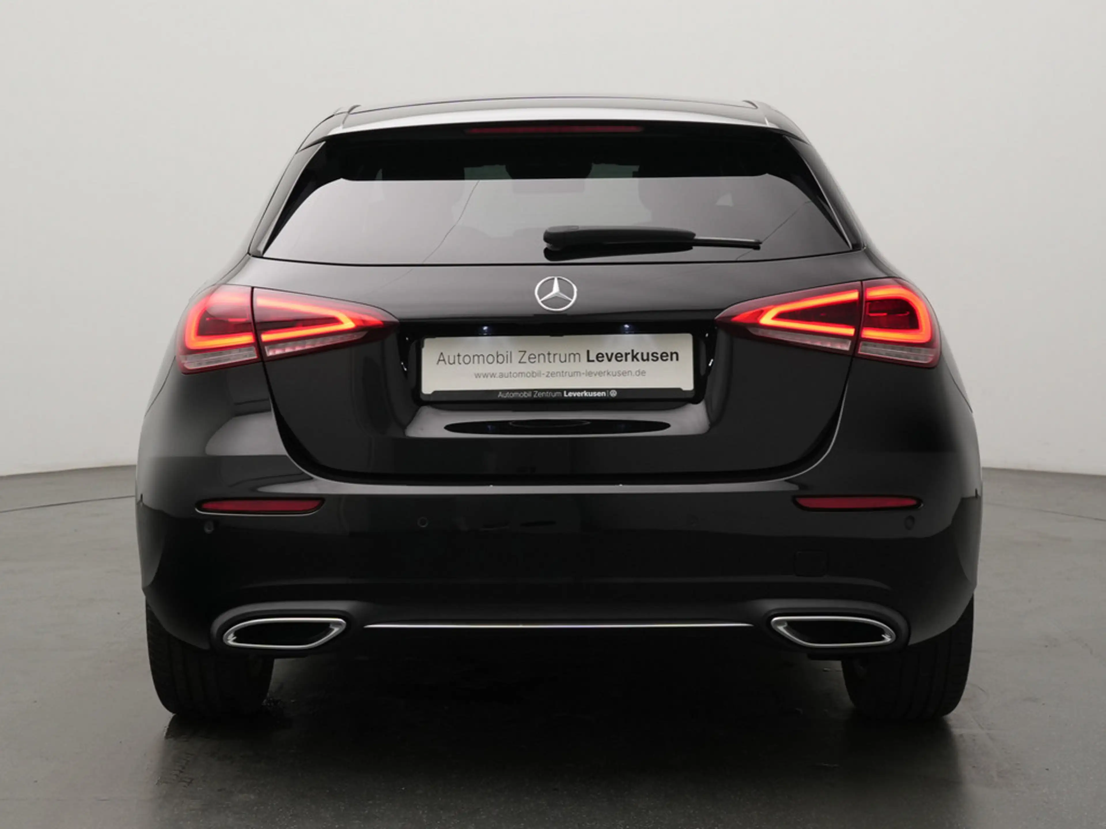 Mercedes-Benz A 180 Progressive NAVI KAM SHZ LED PTS KLIMA — photo 4