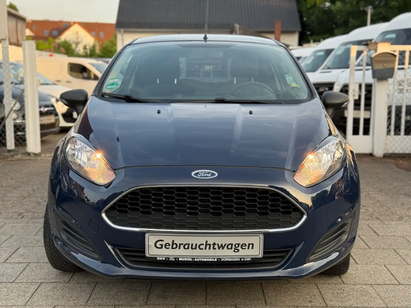 Ford Fiesta 2016 *Klima*Elektr.Fenster* Blau - 2