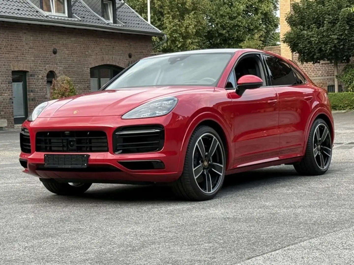 Porsche Cayenne GTS Coupe HEAD-UP*BOSE*KAMERA360*22 CLASSIC*MATRIX Rot - 1