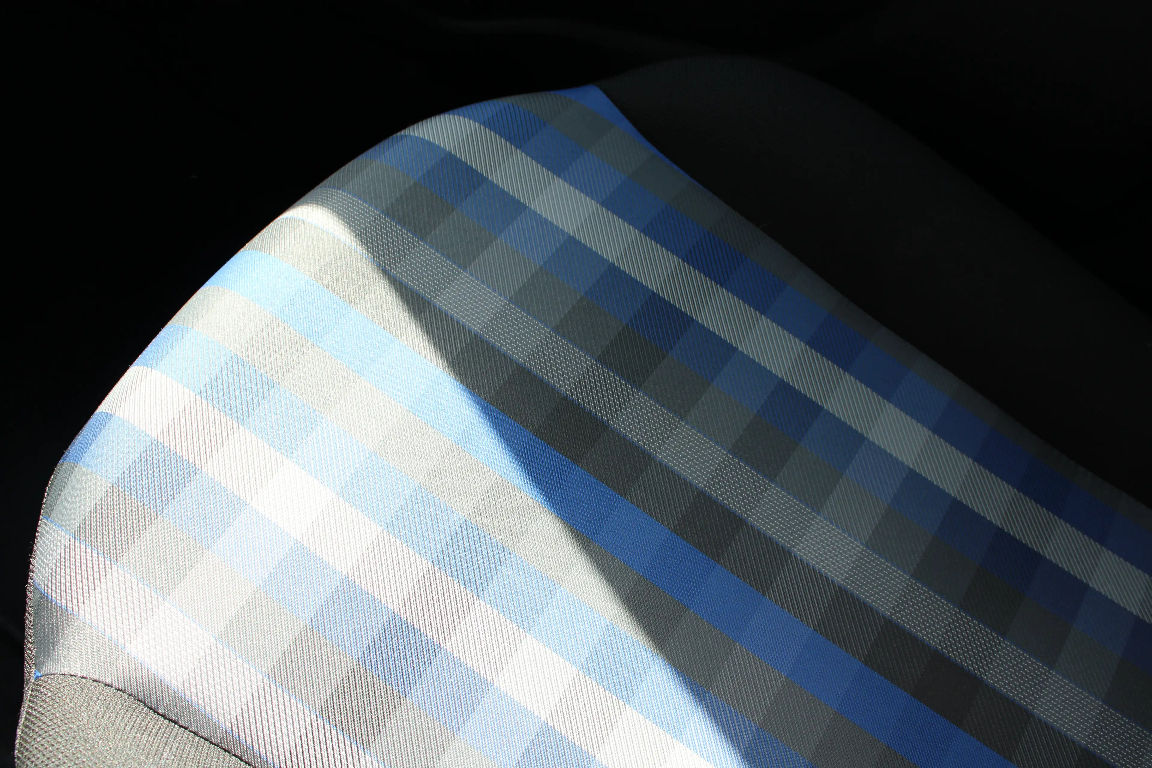 Peugeot 108 1.0 e-VTi Allure | Navi by app | Camera | Climate — photo 19