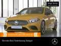 Mercedes-Benz A 250 e AMG+NIGHT+PANO+LED+FAHRASS+KAMERA+8G Gelb - thumbnail 1