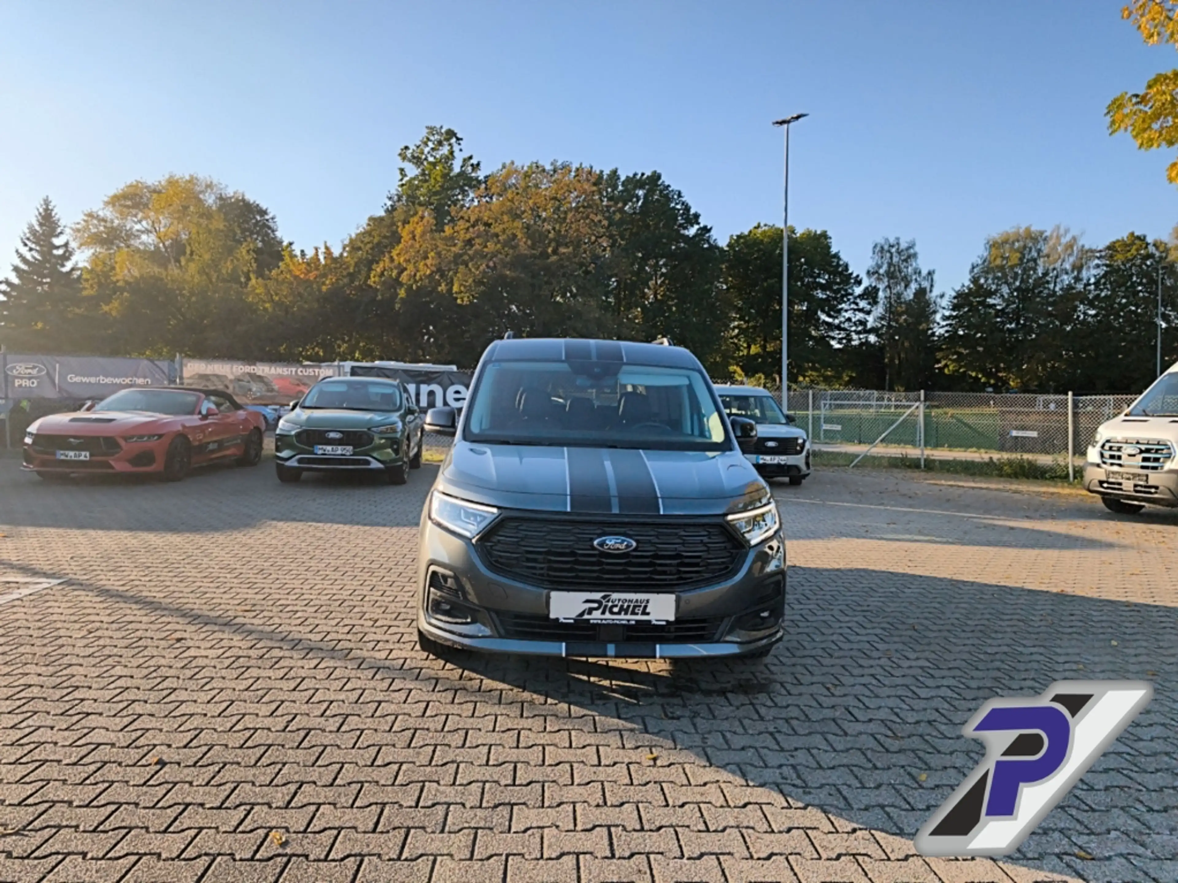 Ford Tourneo Connect L1 Sport 7-Sitzer+18ZOLL LM+WINTER-PAK+LADESTADION — photo 8