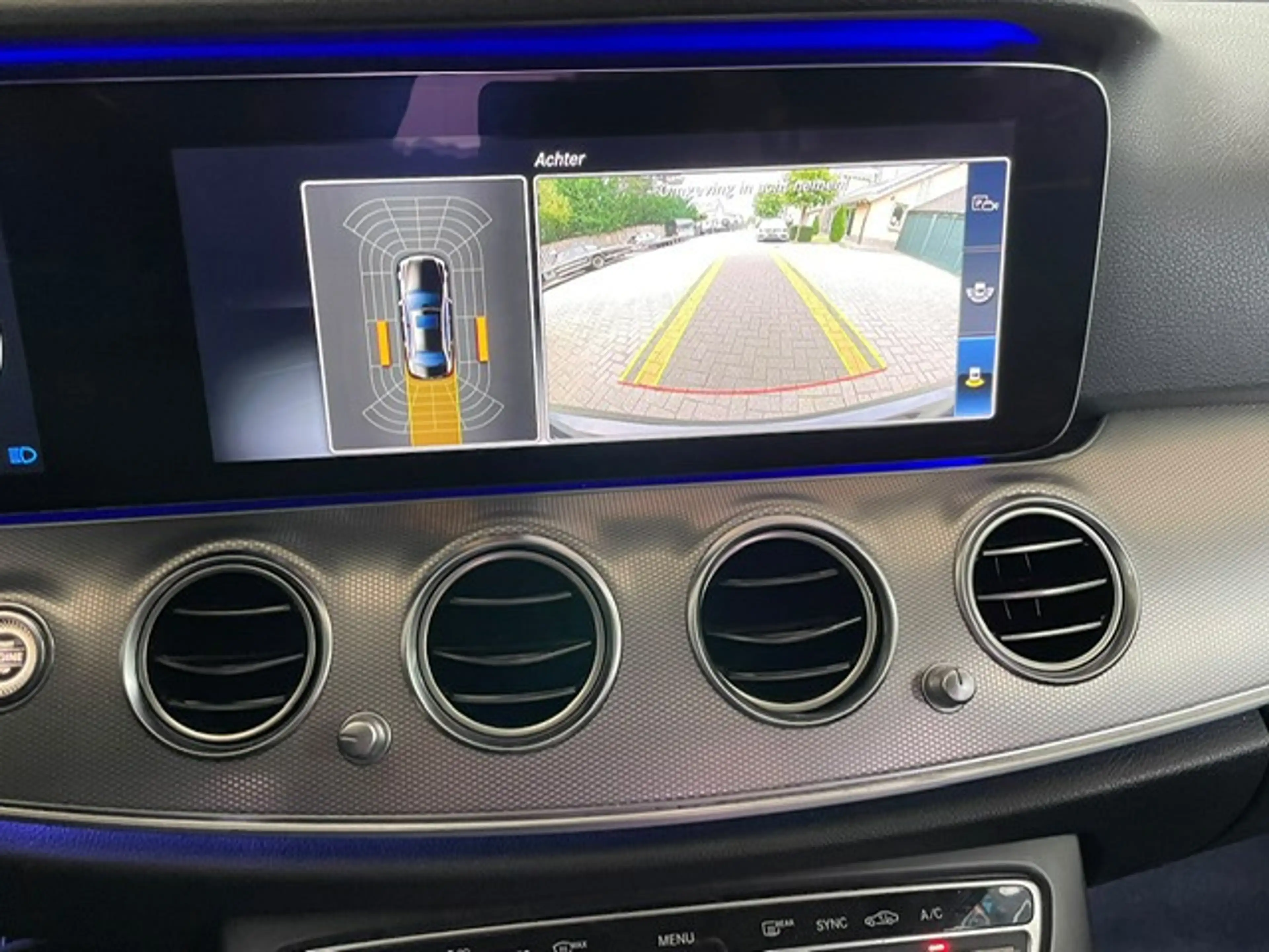 Mercedes-Benz E 200 d AMG LINE NAVI CAMERA LED WIDESCREEN — photo 8