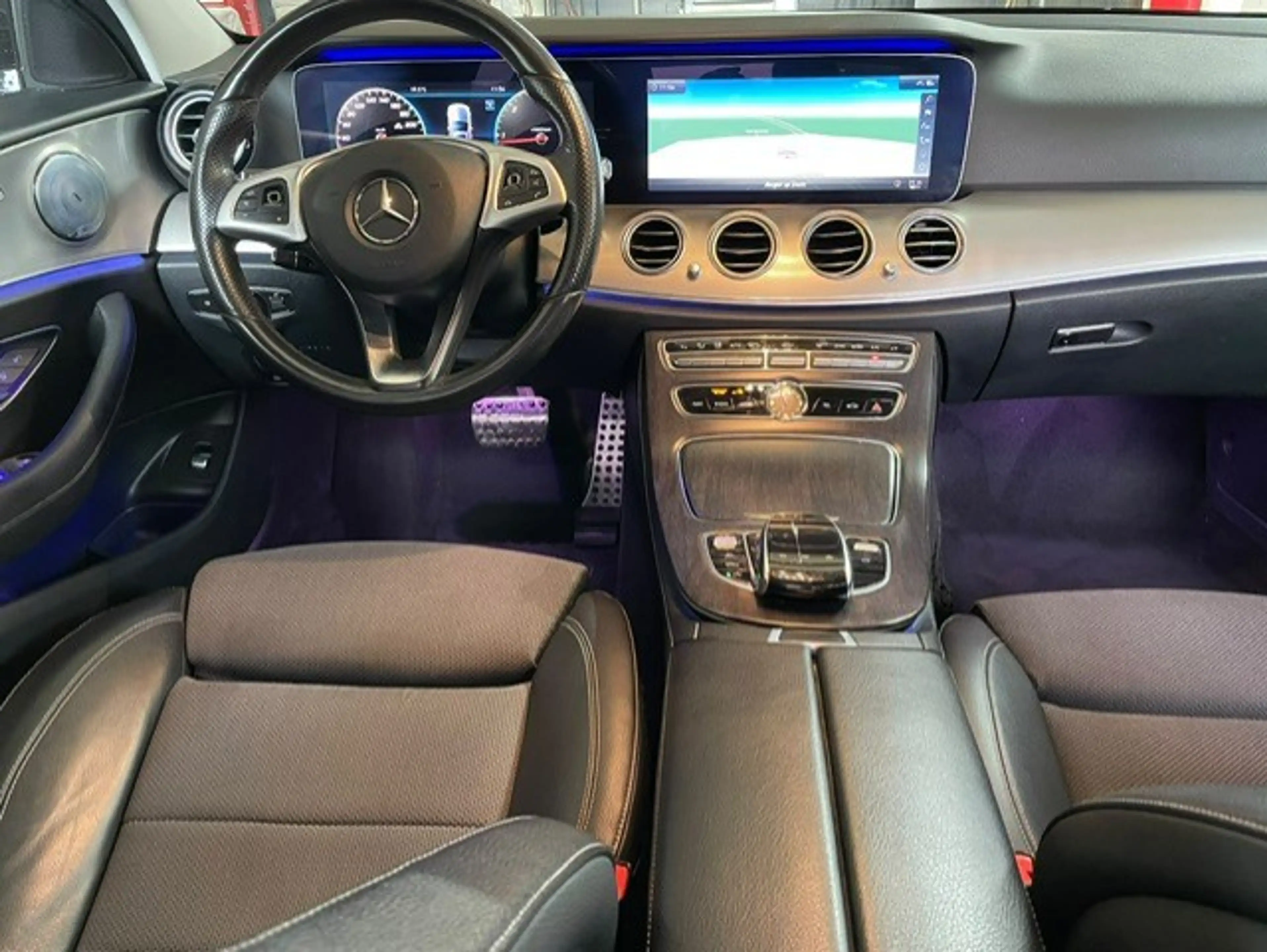 Mercedes-Benz E 200 d AMG LINE NAVI CAMERA LED WIDESCREEN — photo 7