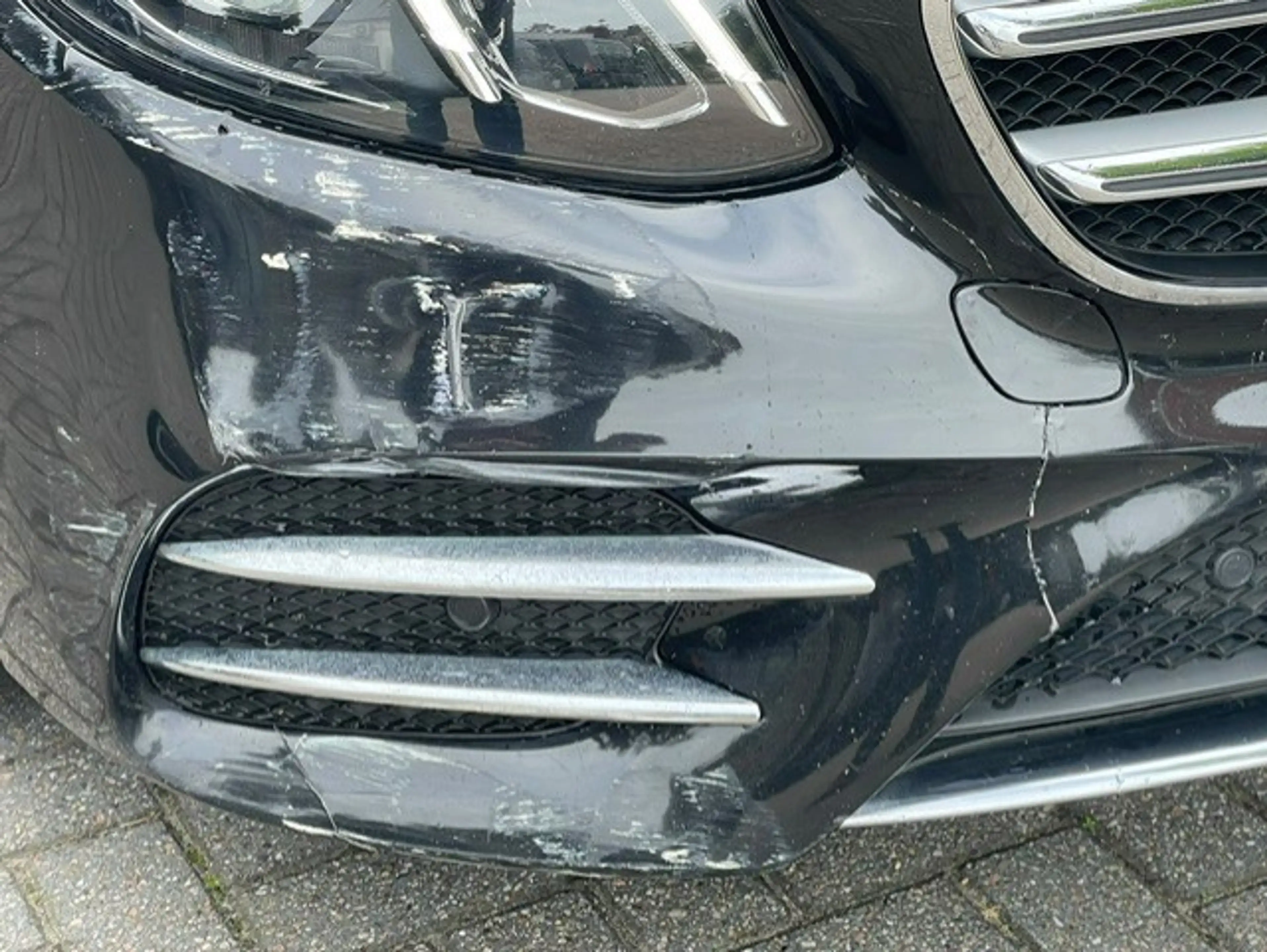 Mercedes-Benz E 200 d AMG LINE NAVI CAMERA LED WIDESCREEN — photo 14
