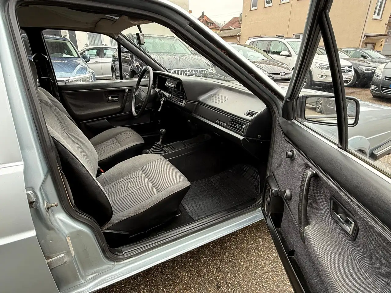 Volkswagen Santana 1.6 LX- OLDTIMER, foto 8