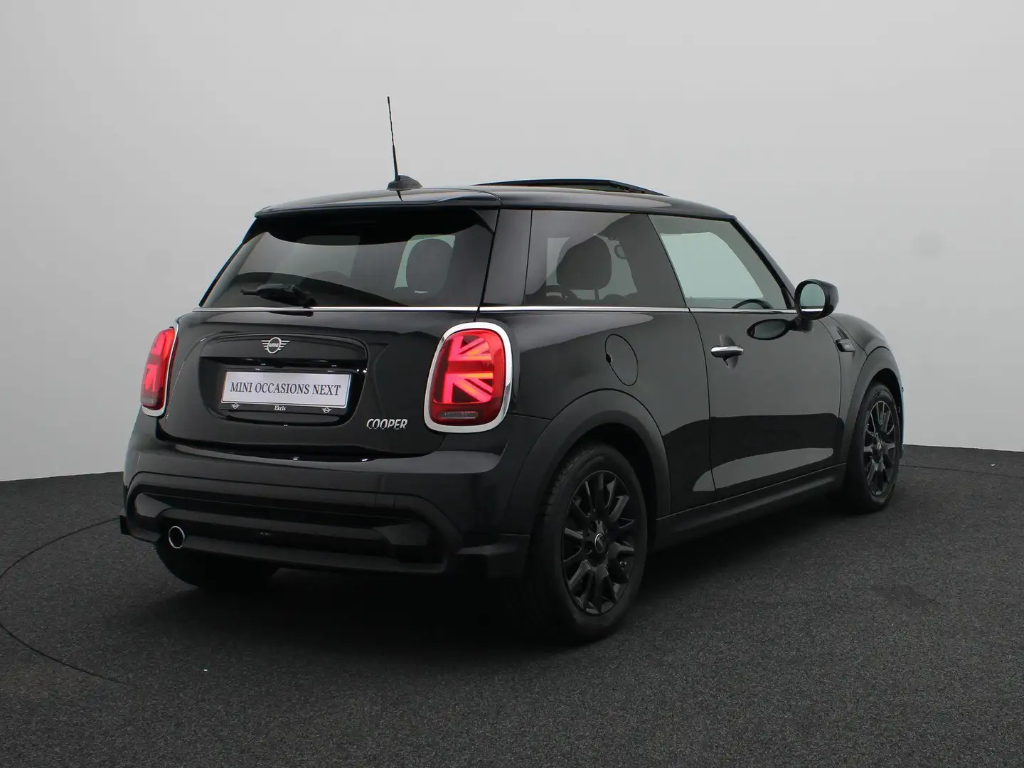 MINI Cooper 3-Deurs Camden Edition + Glazen panoramadak + Acht Zwart - 2