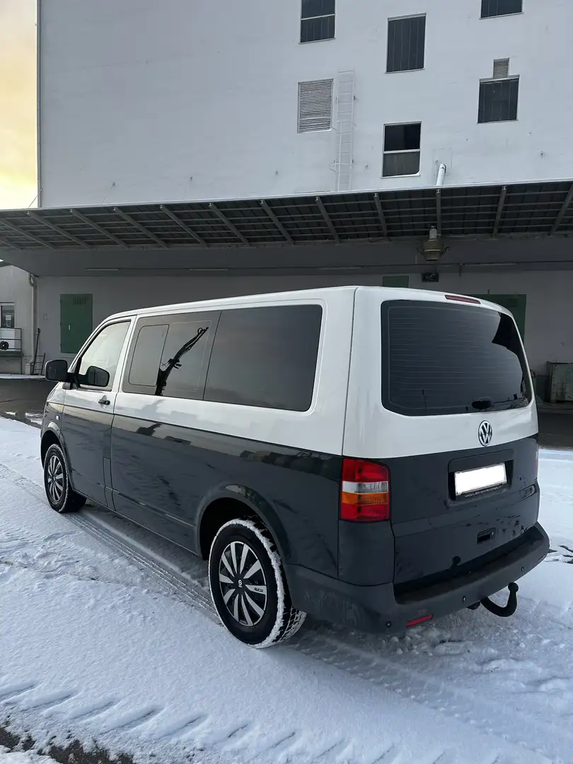 Volkswagen T5 Caravelle 2,5 TDI 4motion D-PF - 2