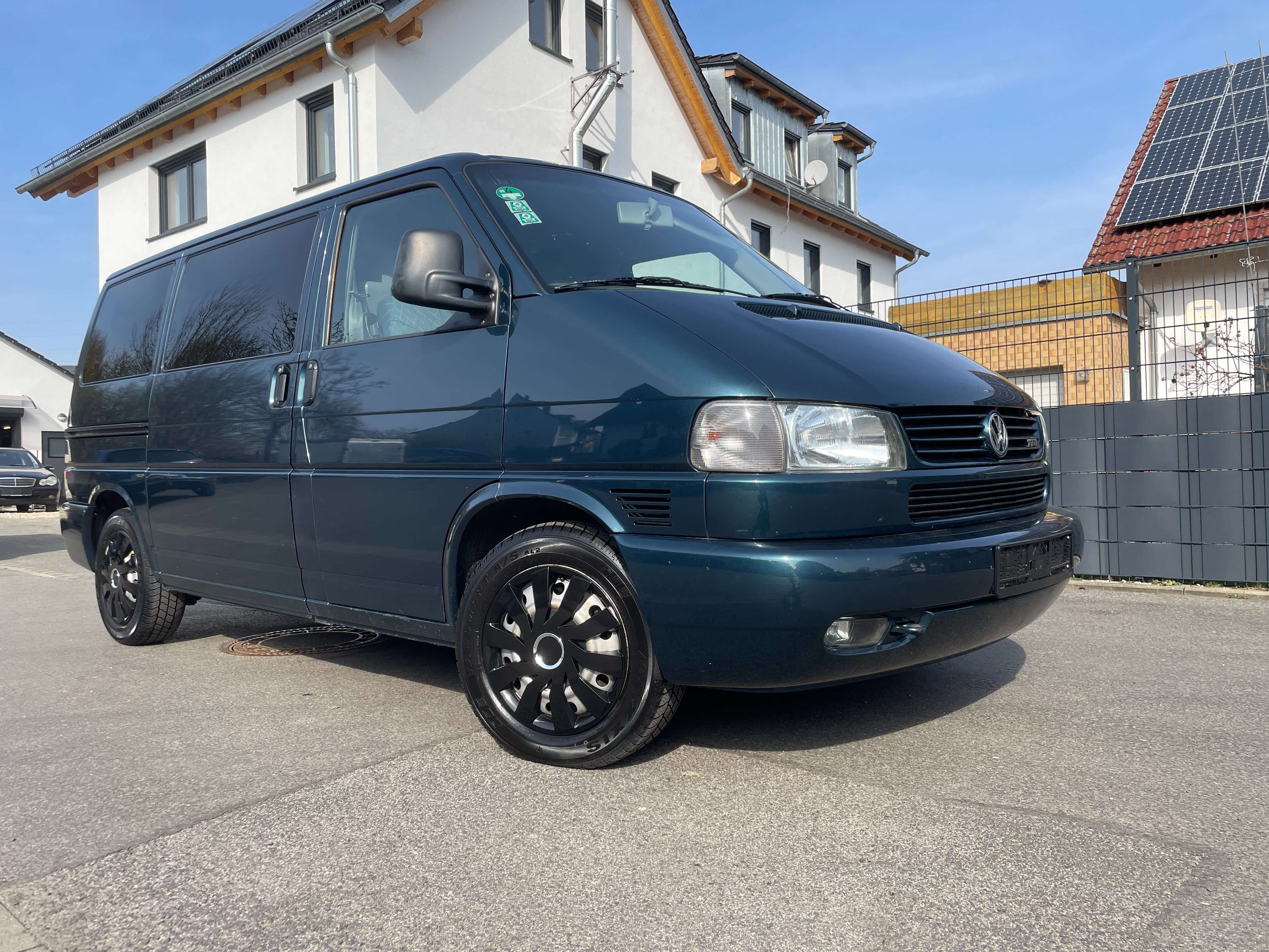 Second hand Volkswagen  2.5