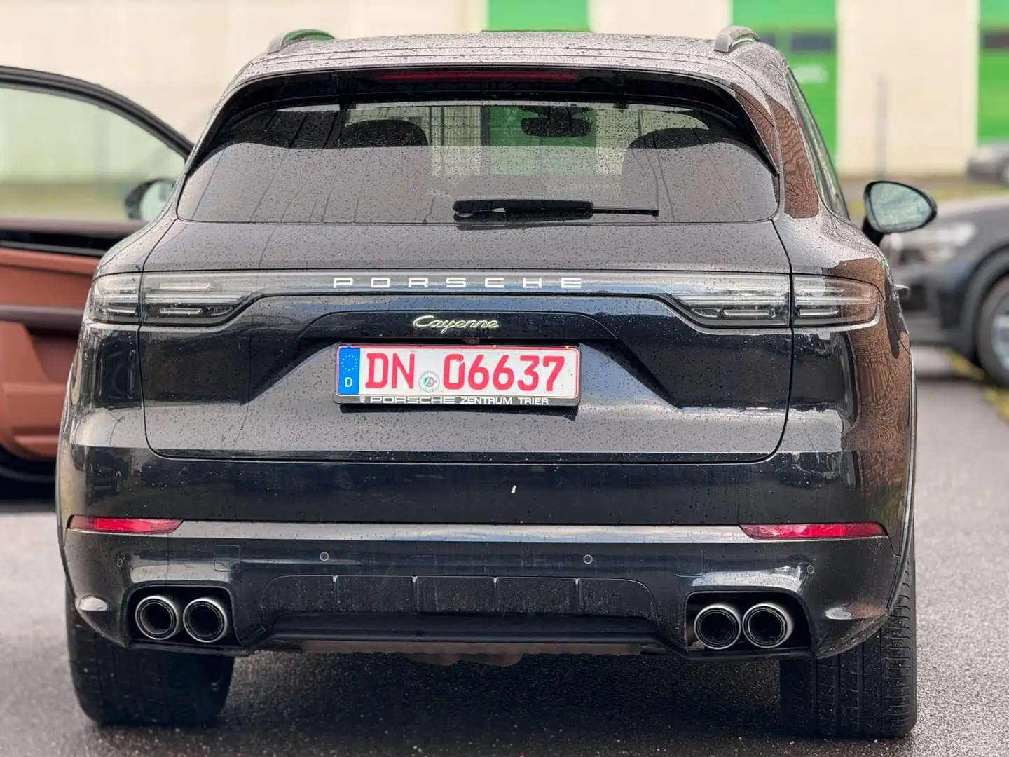 Porsche Cayenne E-Hybrid Noir - 2