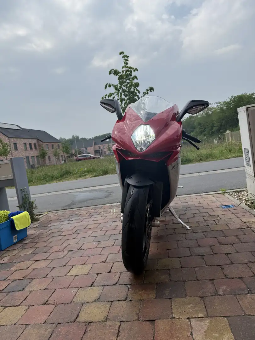 MV Agusta F3 675 , phare led, optimiseur , béquille de stand Rouge - 2