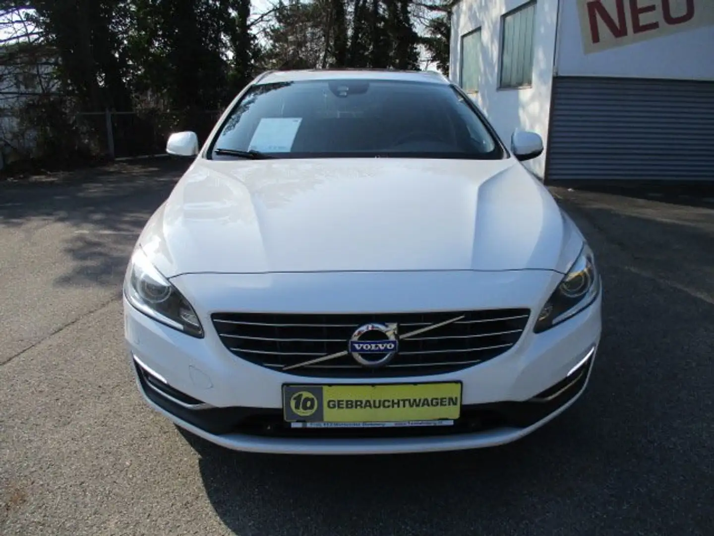Volvo V60 Weiß - 2