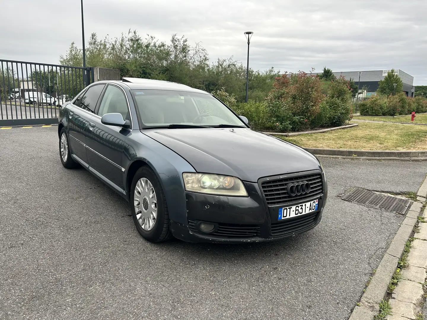 Audi A8 4.2 TDI Limousine DPF Avus Quattro Tiptronic A - 2