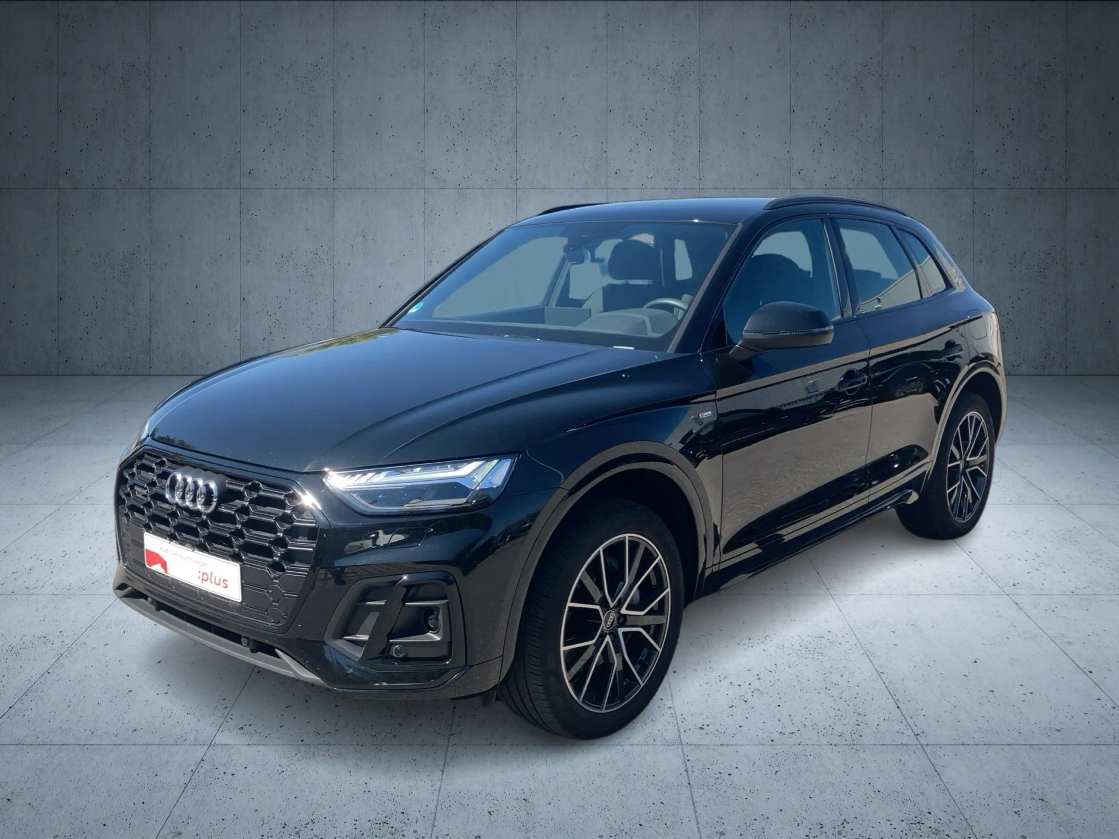Audi Q5 TFSI e S line S line 50 TFSI e quattro 220(299) S — photo 2