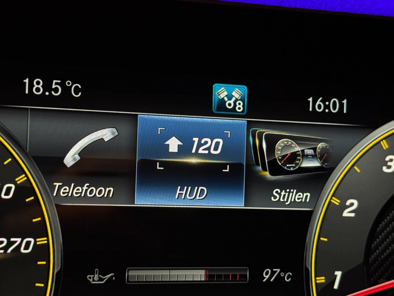 Mercedes-Benz E 63 AMG S 4Matic Premium+ Full Options — photo 38
