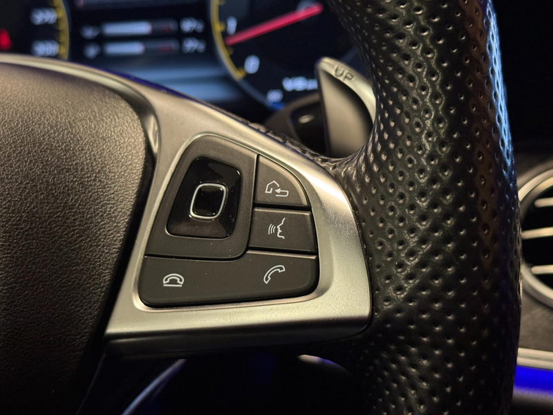 Mercedes-Benz E 63 AMG S 4Matic Premium+ Full Options — photo 28