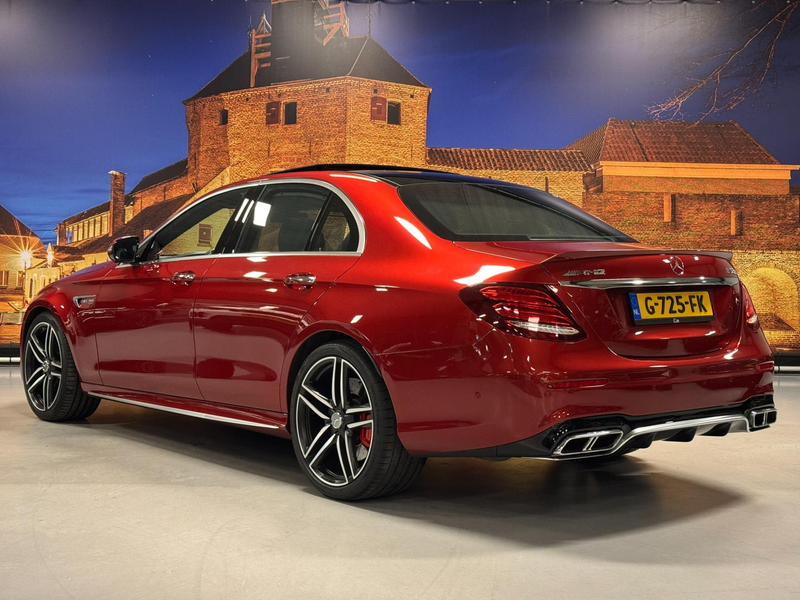 Mercedes-Benz E 63 AMG S 4Matic Premium+ Full Options — photo 20