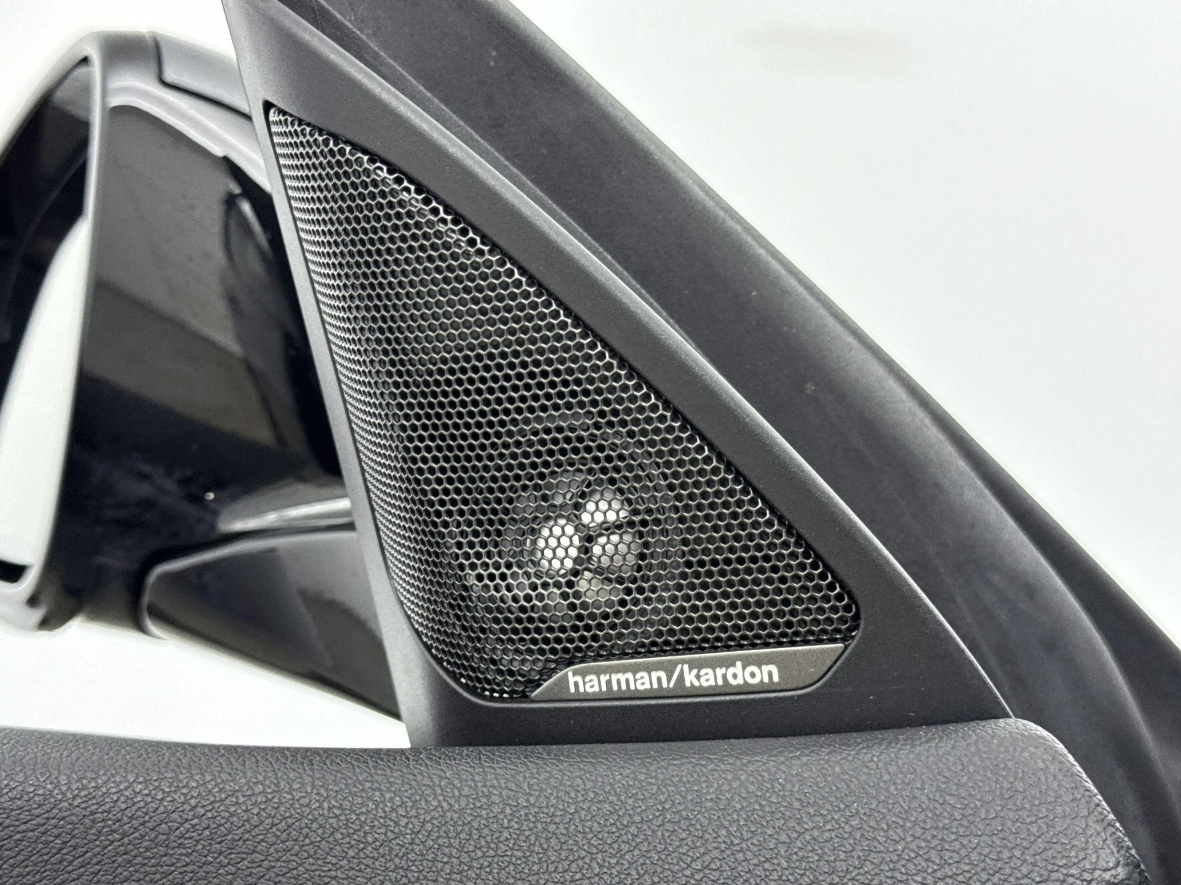 BMW 220 2-serie Gran Coupé 220i High Executive — photo 12