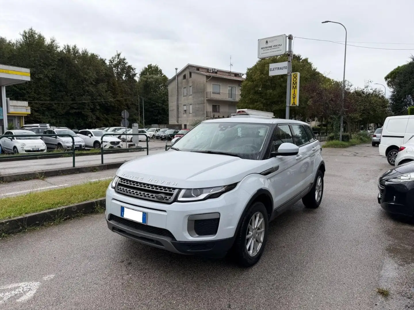 Land Rover Range Rover Evoque 2.0 TD4 5p. Pure Bianco - 2
