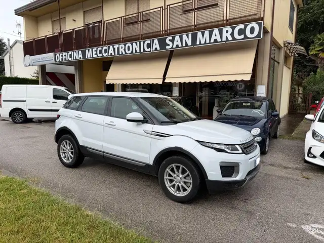 Land Rover Range Rover Evoque 2.0 TD4 5p. Pure