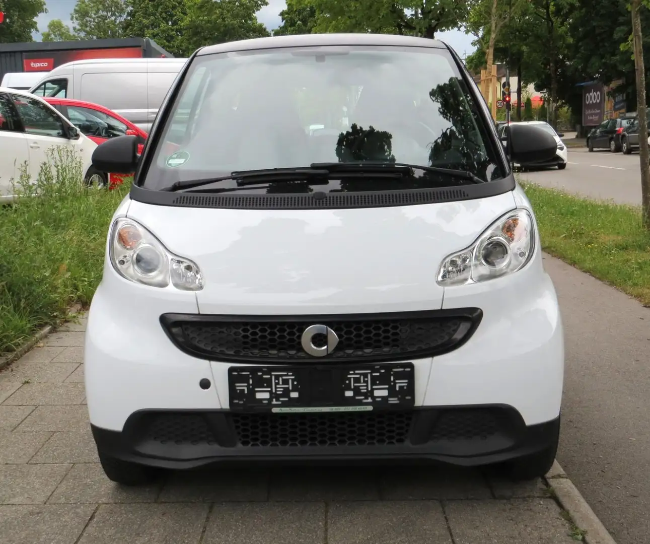 smart forTwo fortwo coupe Basis 45kW Weiß - 2