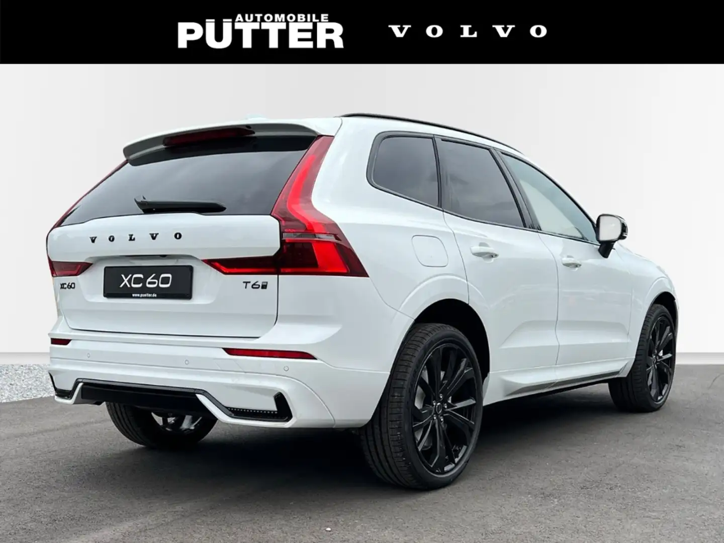 Volvo XC60 Recharge T6 AWD Plus Black Edition 21'' AHK ACC Pa Weiß - 2