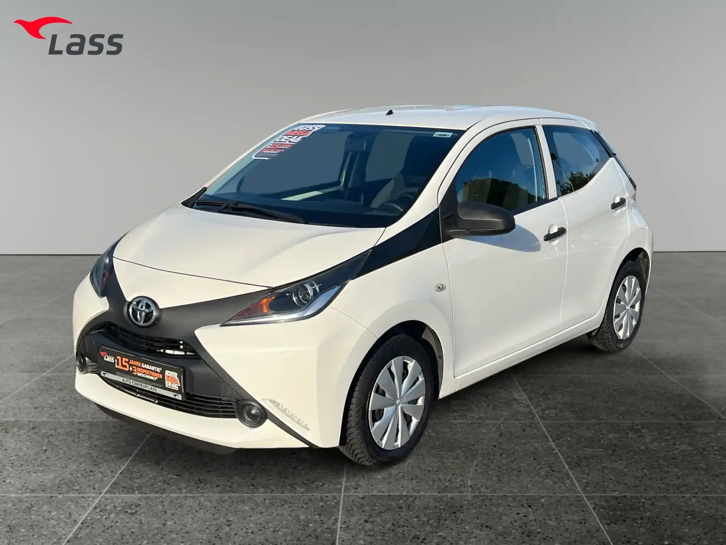Toyota Aygo 1.0 x Weiß - 2