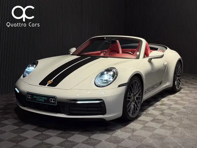 Porsche 911 view 2