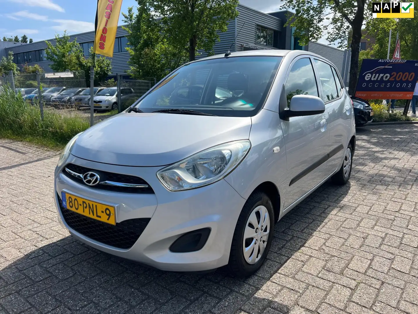 Hyundai i10 1.1 i-Drive 69.000KM - ELEKTR RAMEN - NETJES ! Grigio - 1