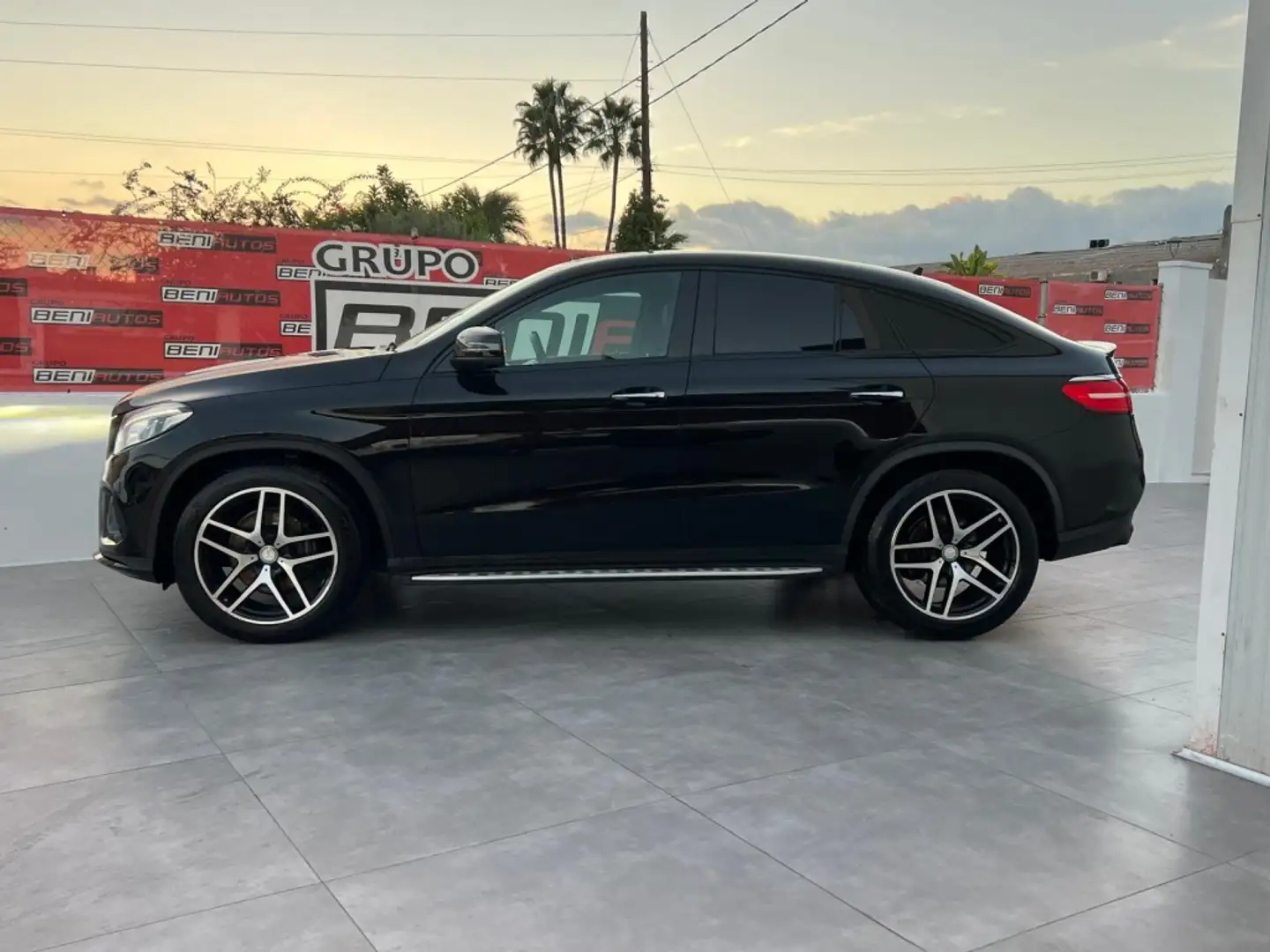Mercedes-Benz GLE 350 Coupé 350d 4Matic Aut. Negro - 2