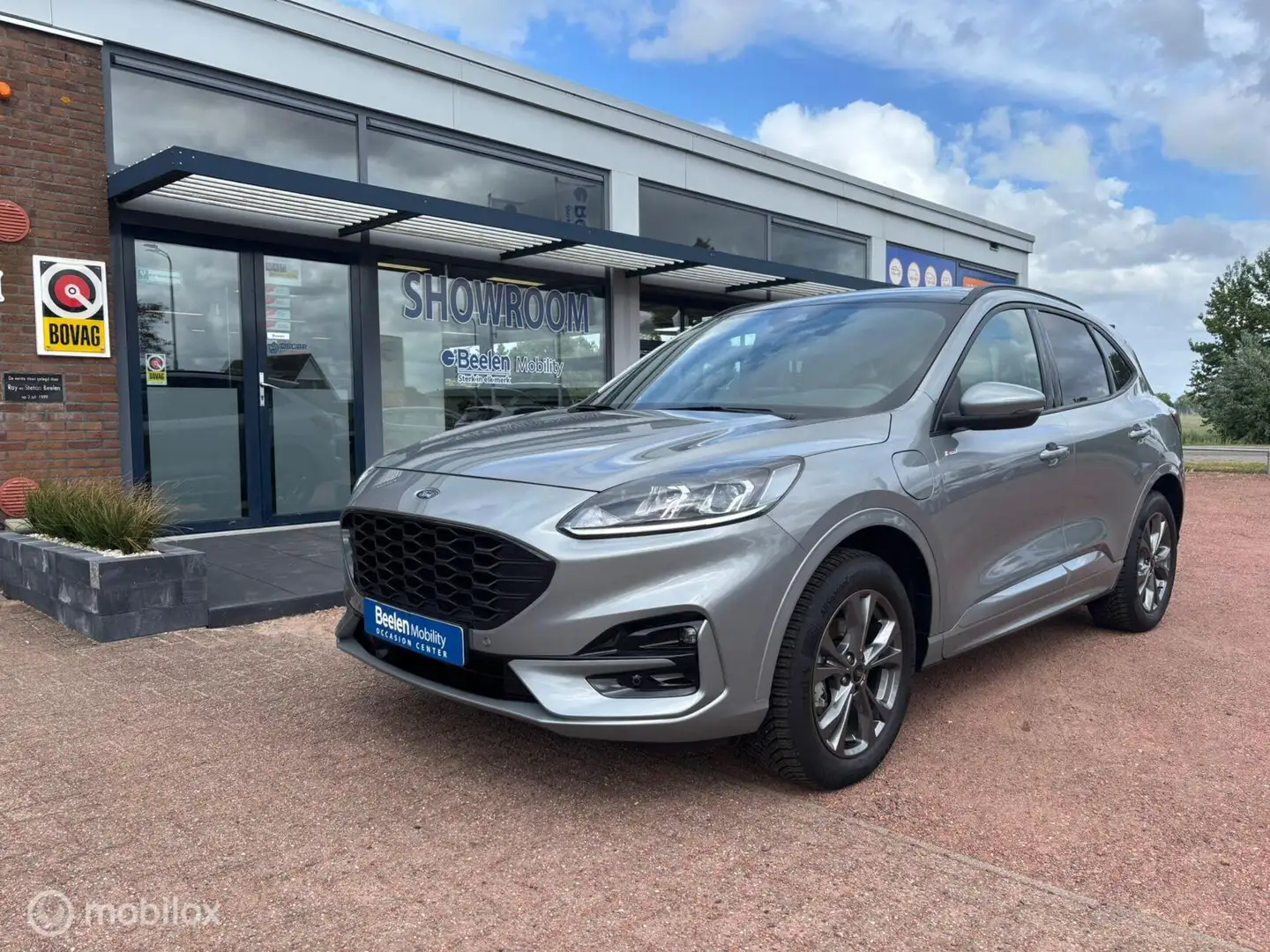 Ford Kuga ST-Line PHEV | Pano | Trekhaak | Stoelverwarming Grijs - 1