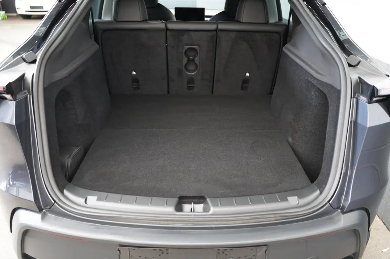 Tesla Model Y Hinterradantrieb *AHK*FSD*, миниатюра 9