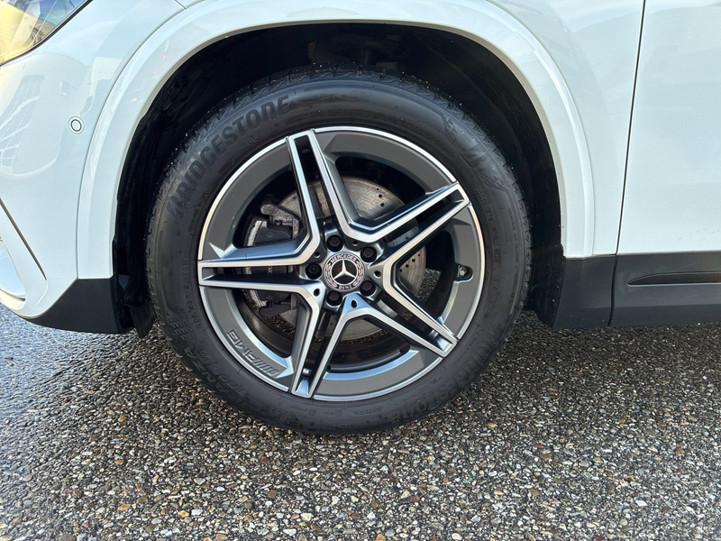 Mercedes-Benz GLA 200 d AMG Line Advanced Plus, Anhängevorrichtung — photo 13