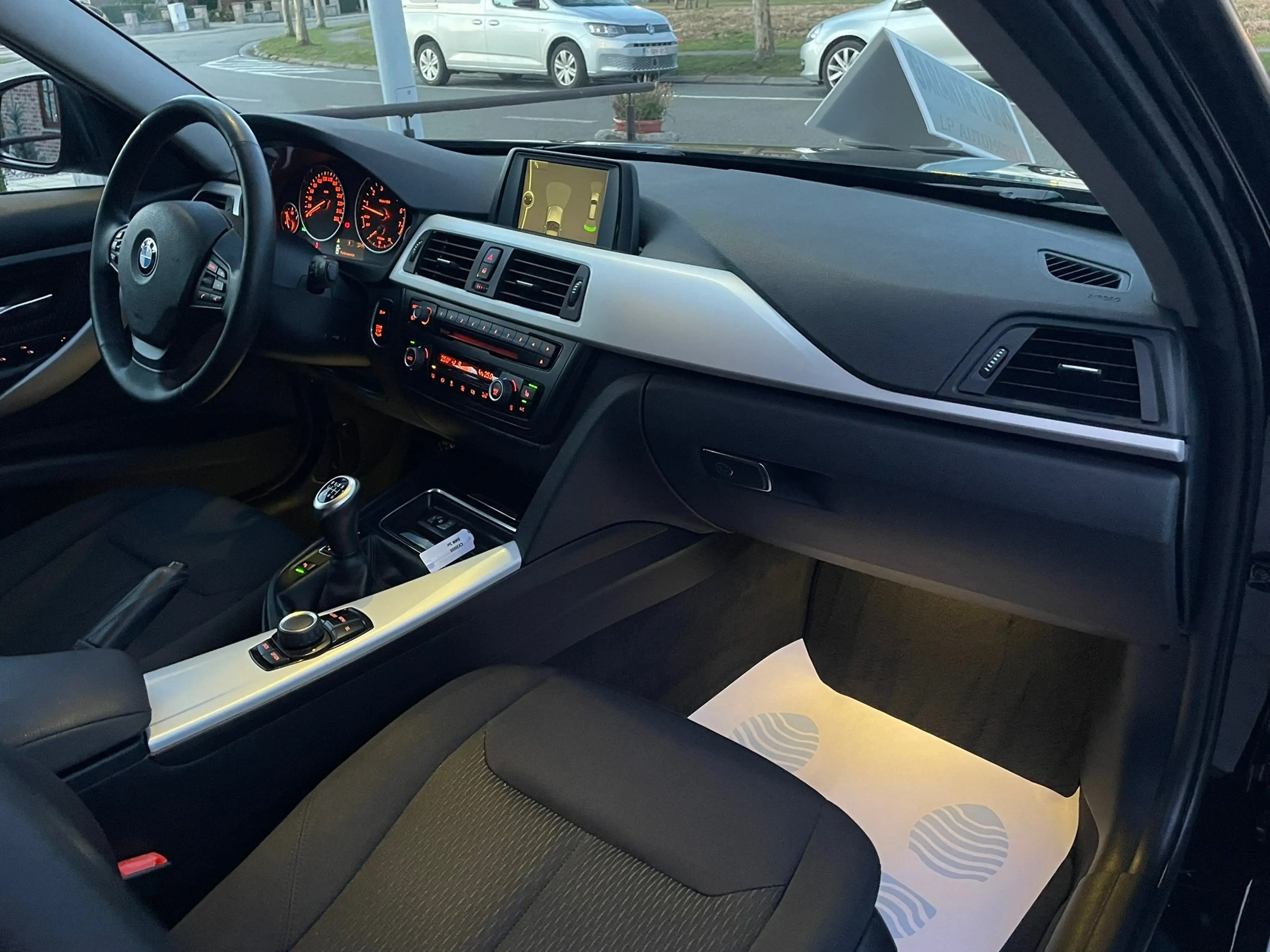 BMW 316 🏴Touring-HATCH⚠️GARANTIE 12 MOIS⚠️ — photo 8