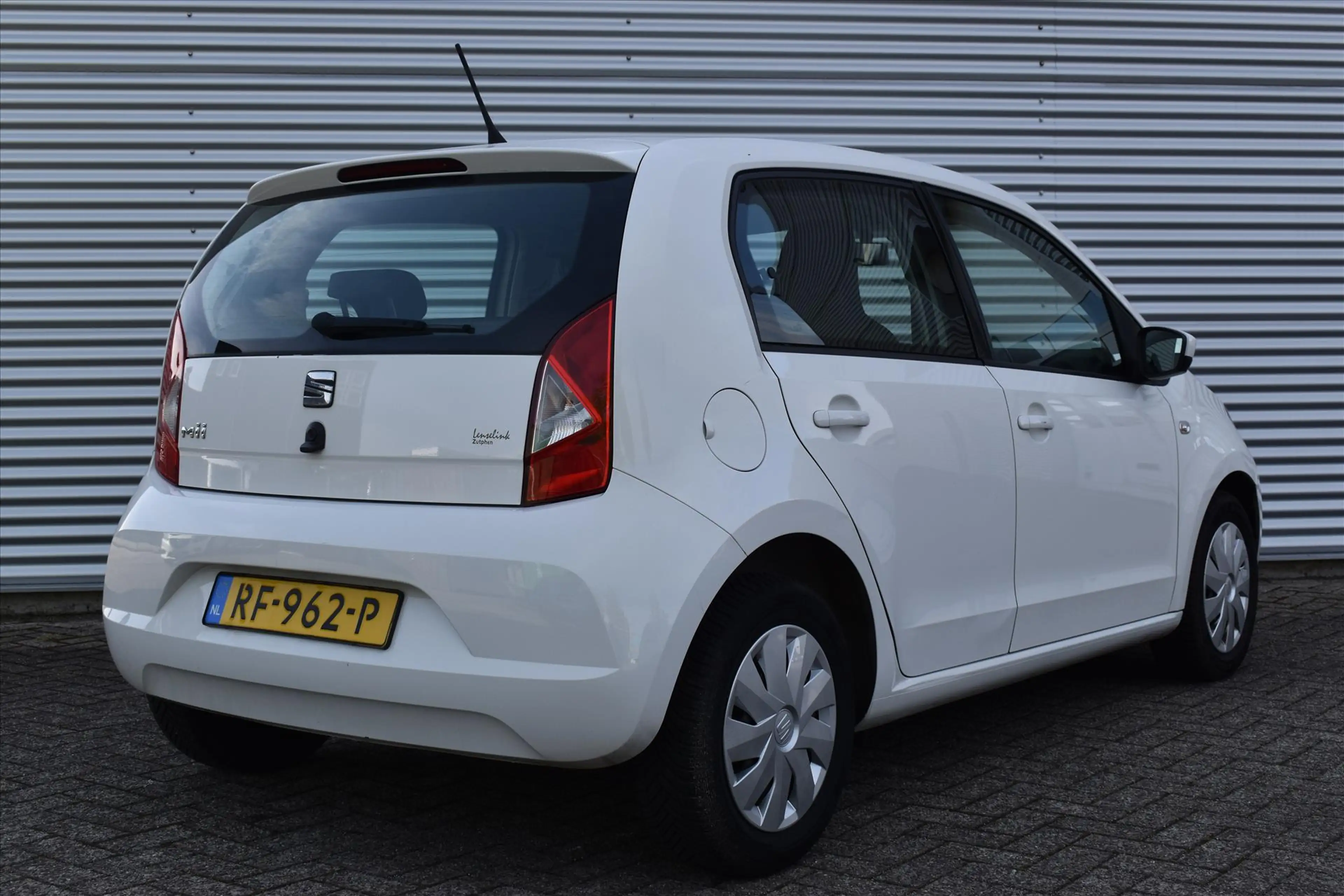 SEAT Mii 1.0 Reference 5D | Recentelijk grote onderhoudsbeu — photo 3