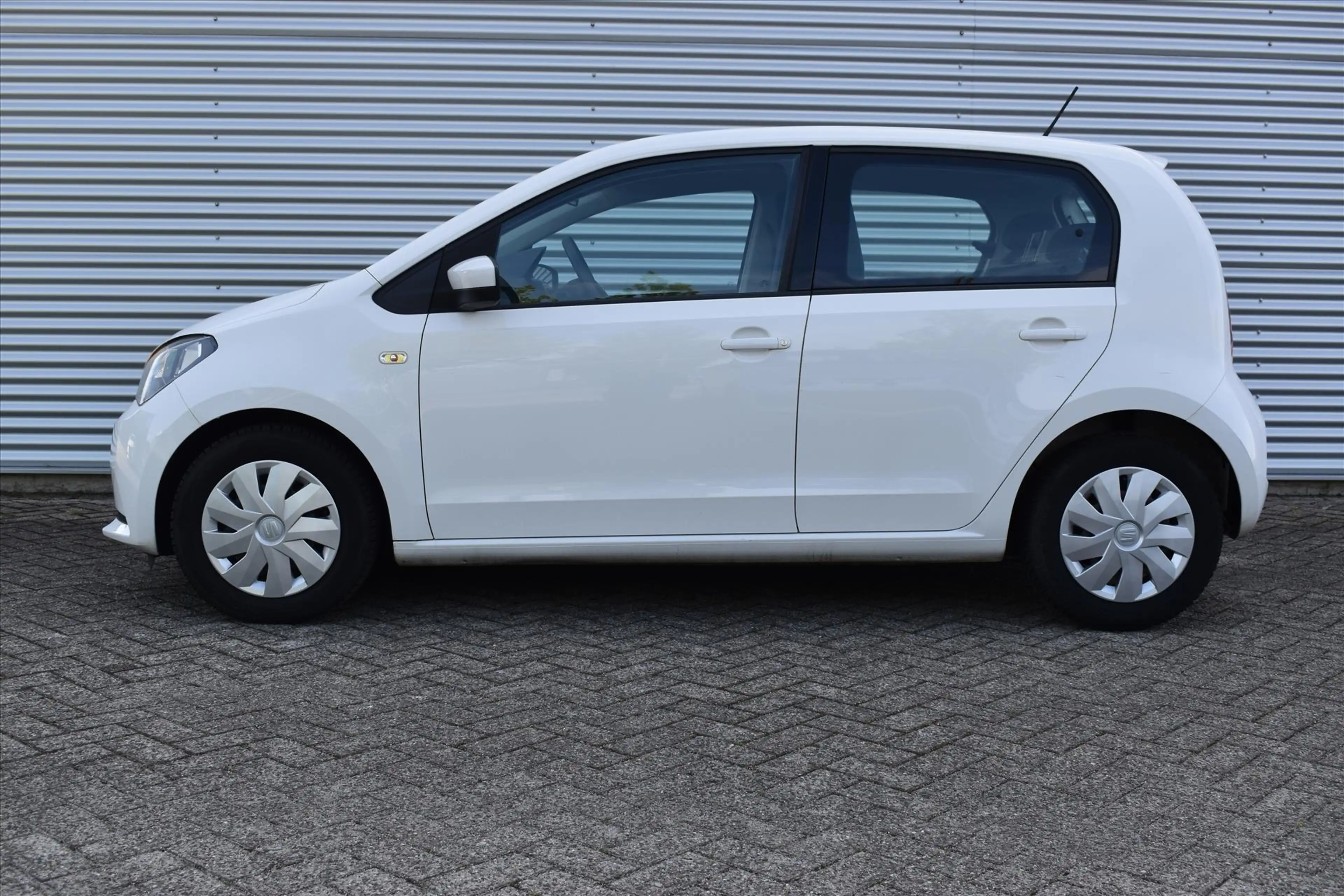 SEAT Mii 1.0 Reference 5D | Recentelijk grote onderhoudsbeu — photo 4