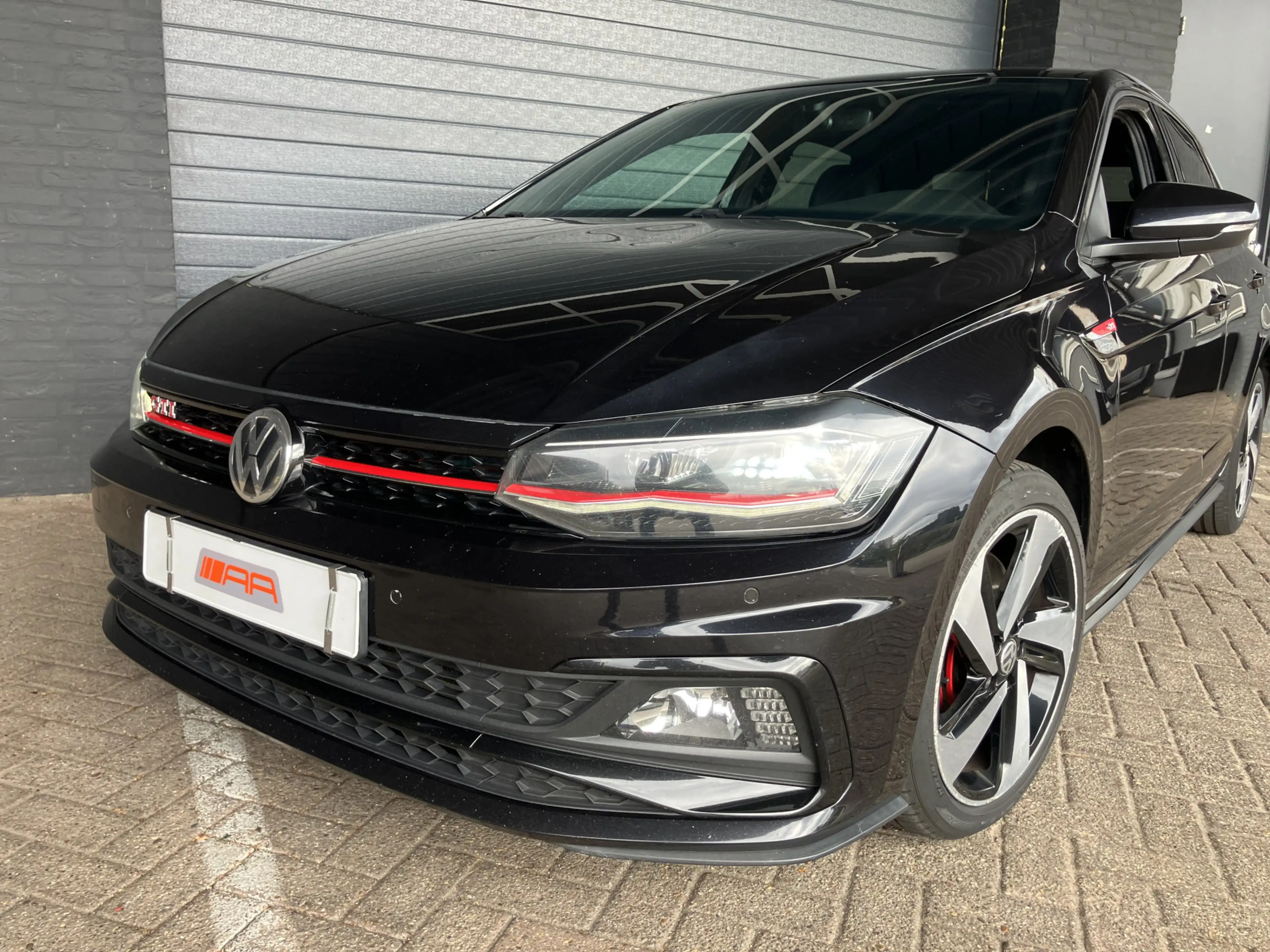 Volkswagen Polo GTI 2.0 TSI — photo 4