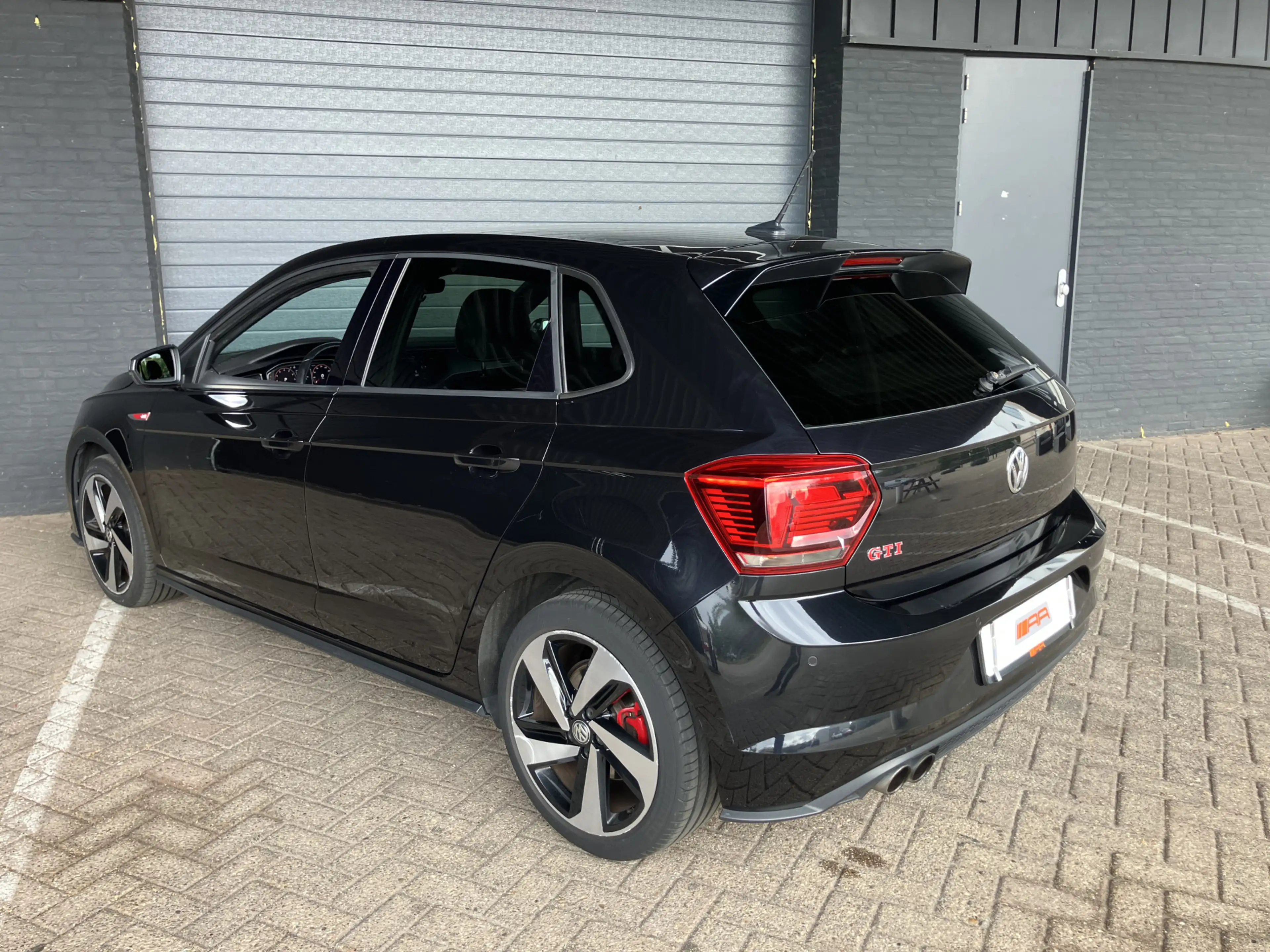 Volkswagen Polo GTI 2.0 TSI — photo 7