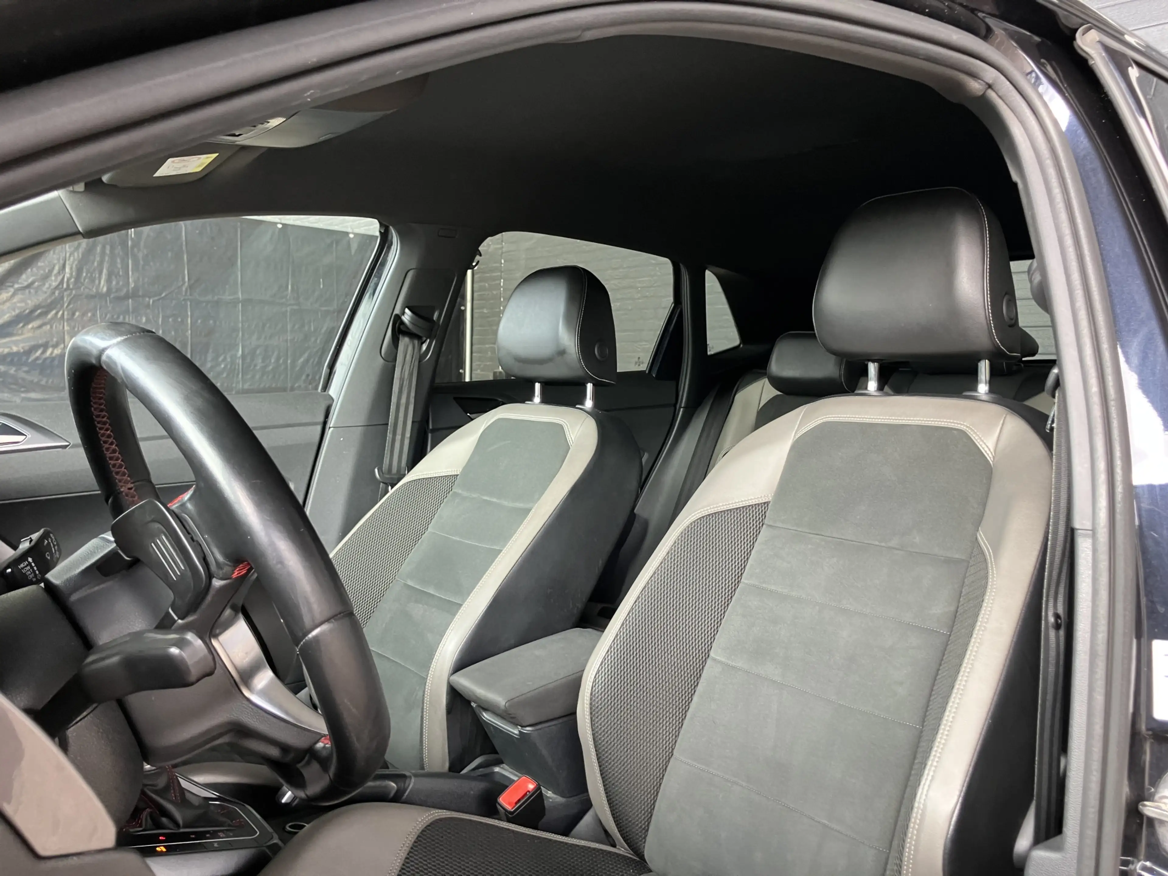 Volkswagen Polo GTI 2.0 TSI — photo 14