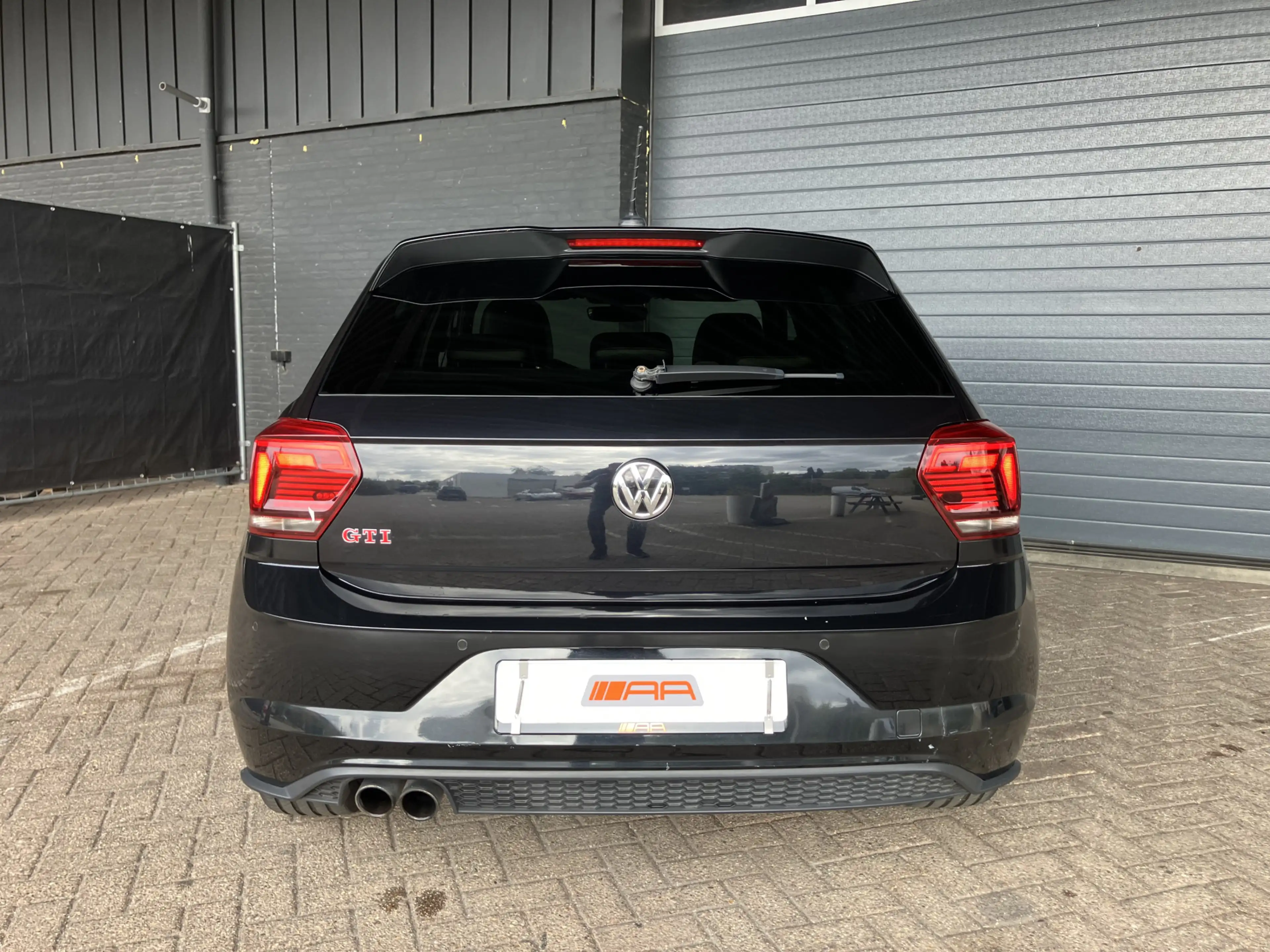Volkswagen Polo GTI 2.0 TSI — photo 5
