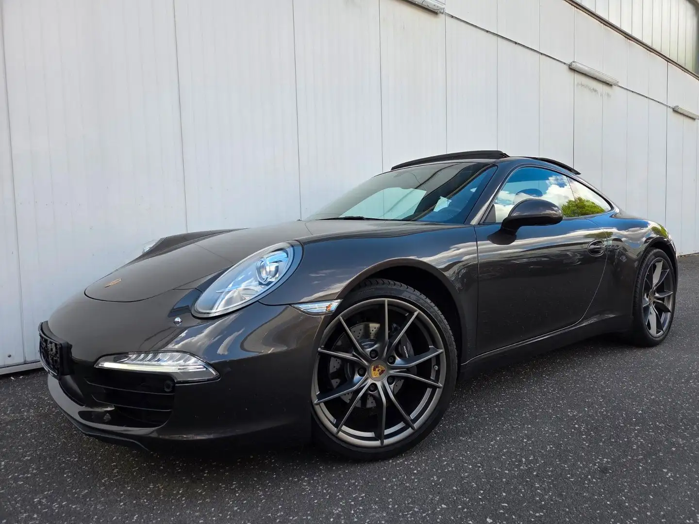 Porsche 991 911 Carrera mit Porsche Scheckheft + Approved!! Hnědá - 2
