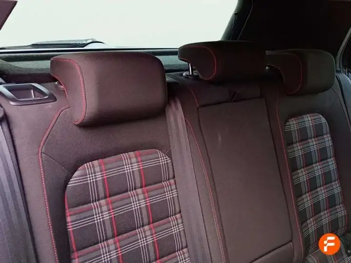 Volkswagen Golf 2019, foto 15