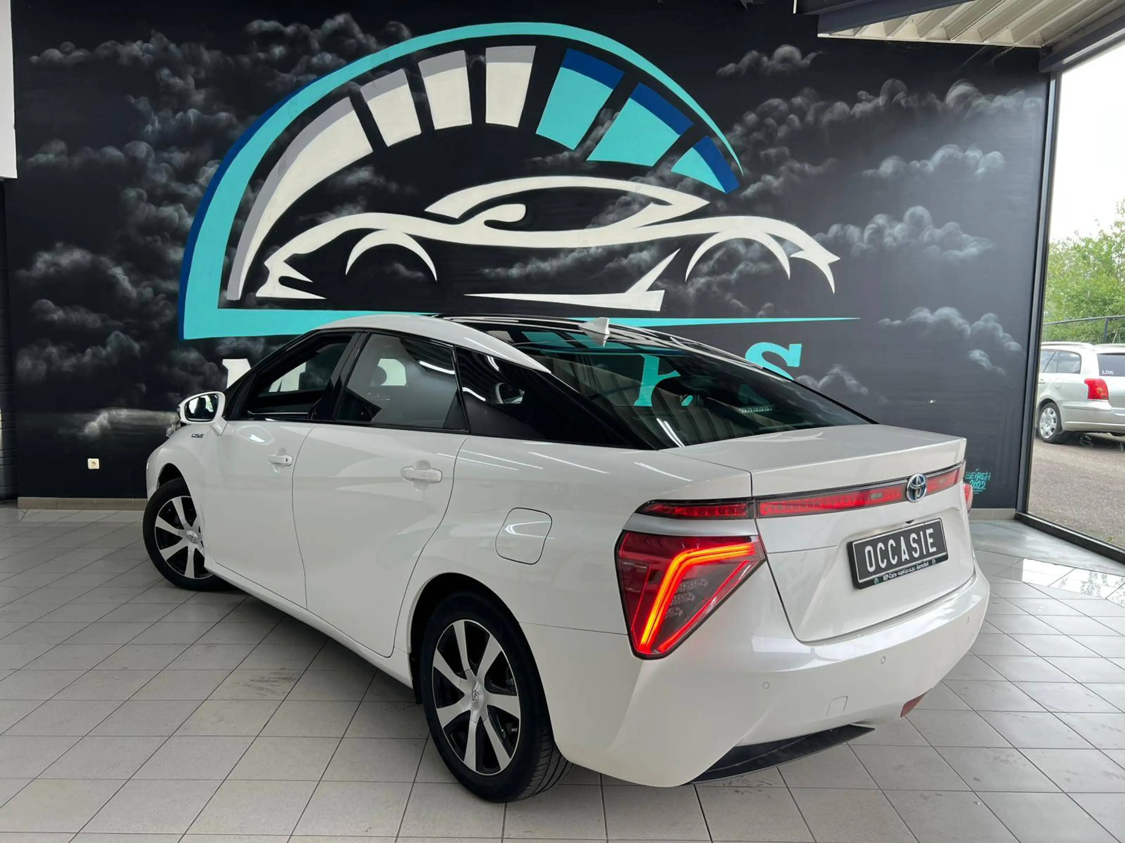 Toyota Mirai Mirai Premium Fuel Cell — photo 5