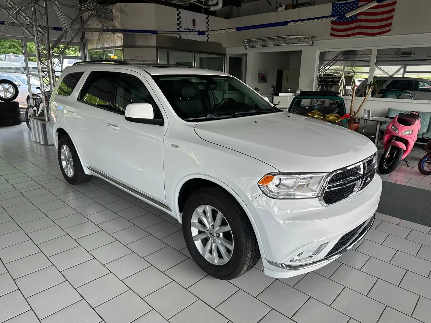 Dodge Durango 3,6 4x4 7 Sitzer 8Gang Leder 2.Hand Weiß - 1
