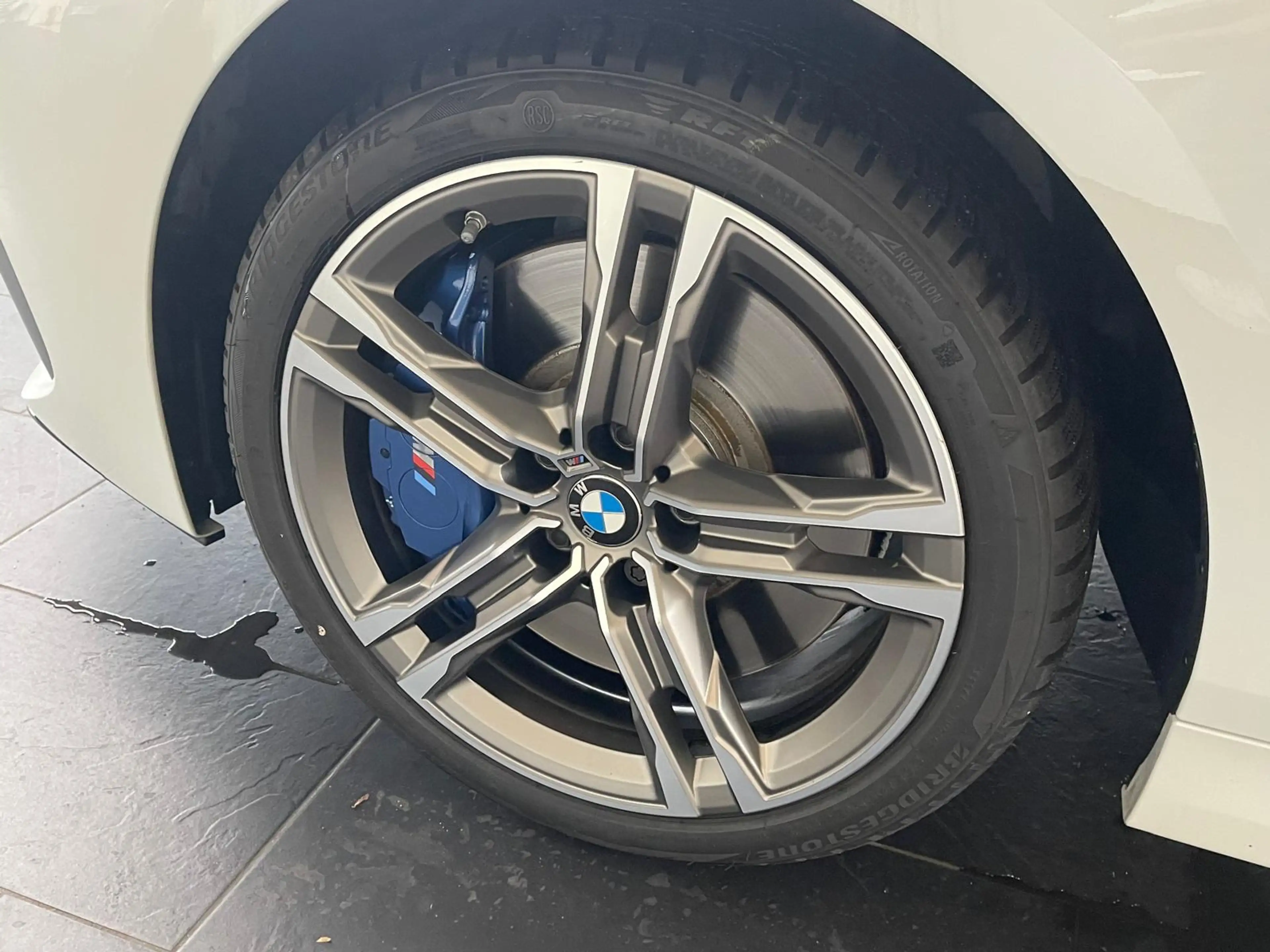 BMW M1 35 xDrive Navi/Alu18" — photo 14