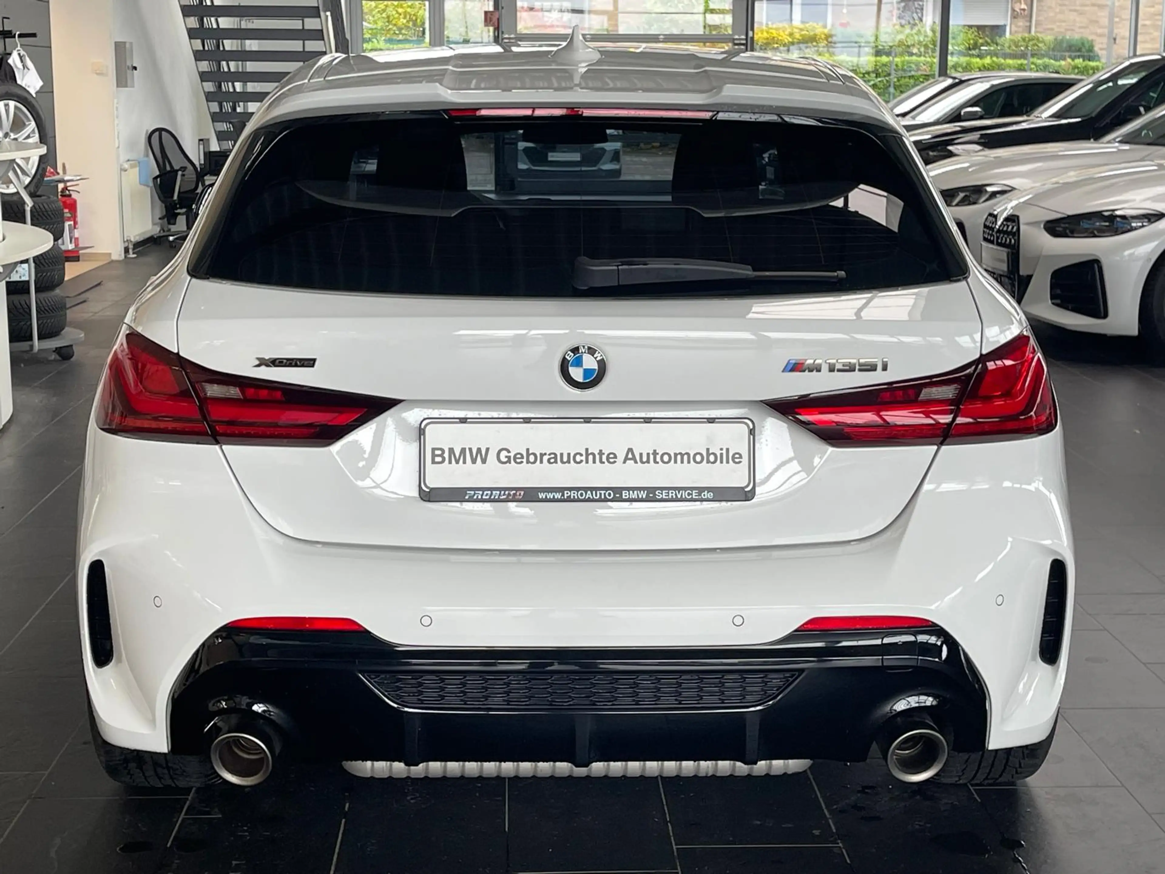 BMW M1 35 xDrive Navi/Alu18" — photo 5