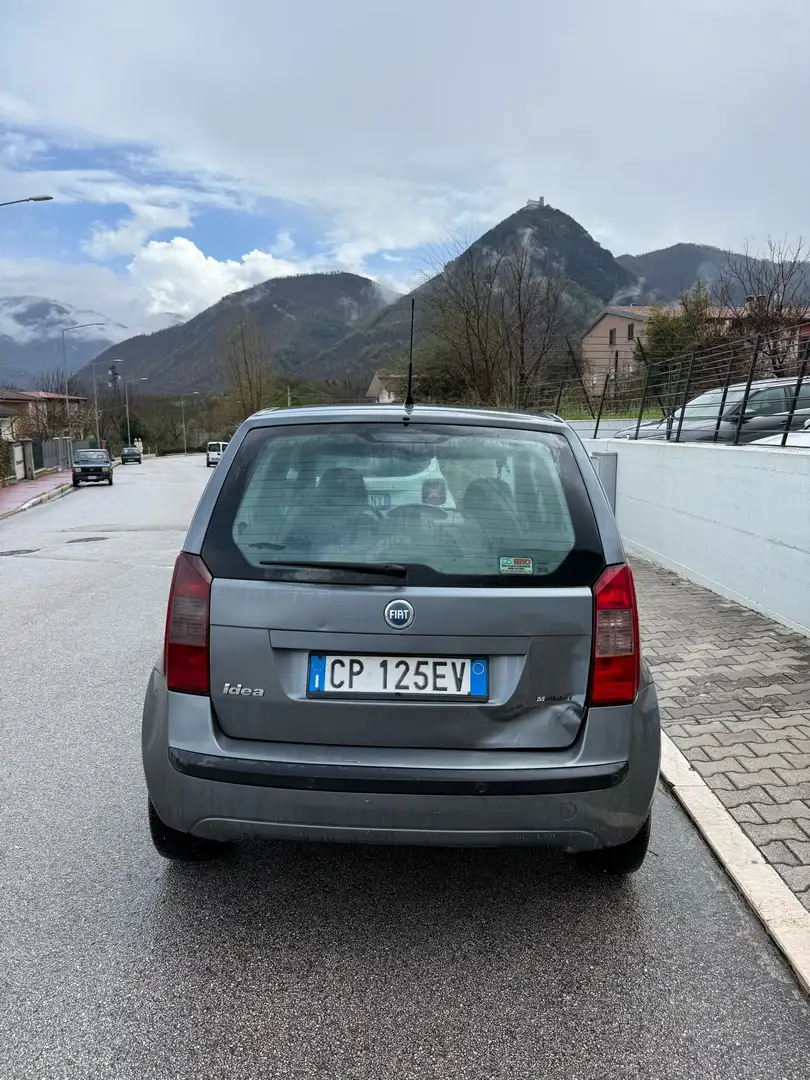 Fiat Idea 1.3 mjt 16v Emotion - 1