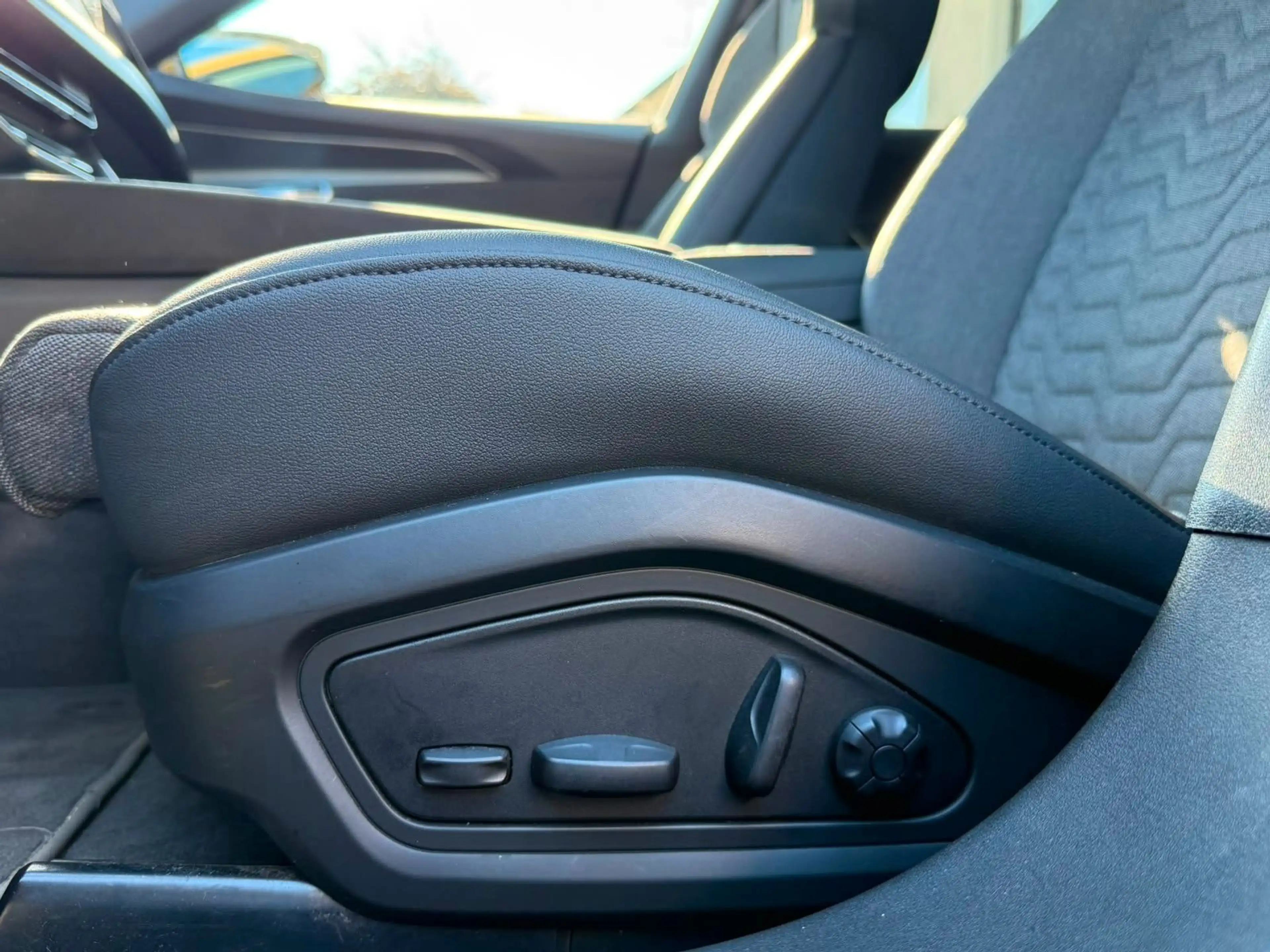 Audi e-tron GT *Quattro*Pano*Matrix*Kamera*ACC — photo 8